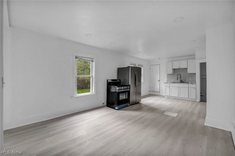 4441 144th Street, Cleveland, OH - Photo 6