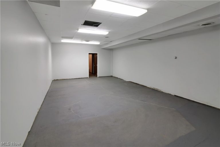 74 Jefferson Street, Port Clinton, OH - Photo 4