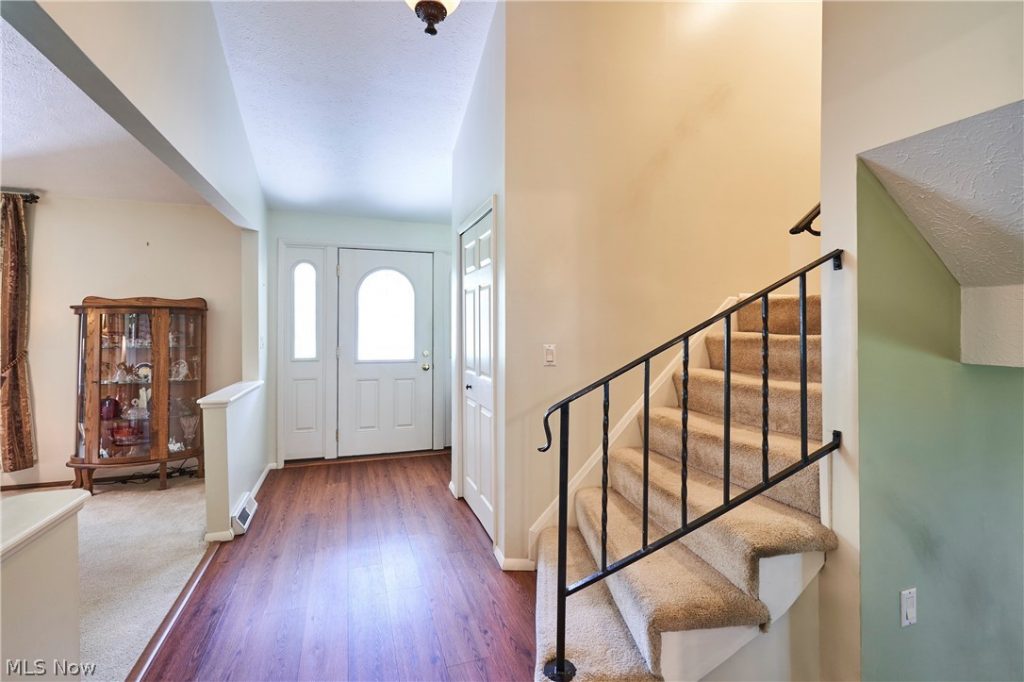 34138 Gem Circle, North Ridgeville, OH