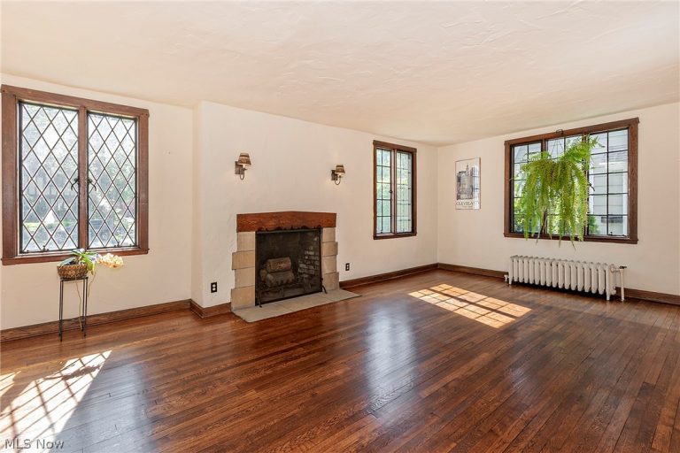 3306 Grenway Road, Shaker Heights, OH - Photo 8