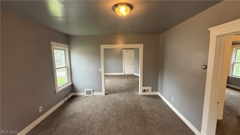 1187 Addison Road #4, Cleveland, OH - Photo 5