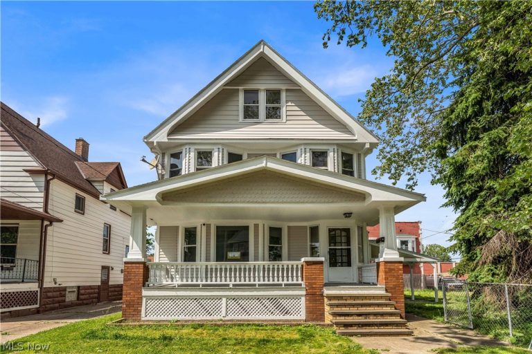 3506 Riverside Avenue, Cleveland, OH - Photo 2