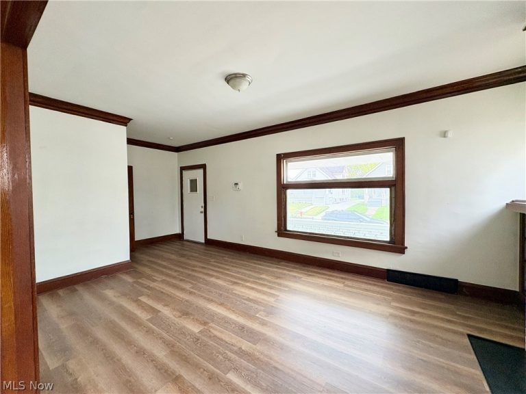 12013 Gay Avenue, Cleveland, OH - Photo 2