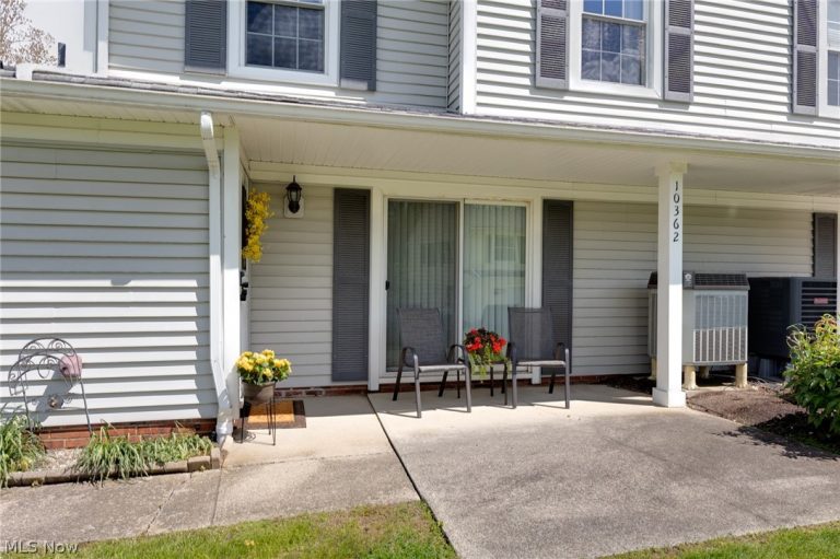 10362 Independence Drive #19B, North Royalton, OH - Photo 3