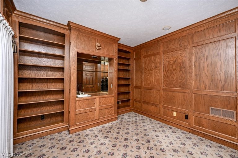 545 San Pier Drive, Akron, OH - Photo 4