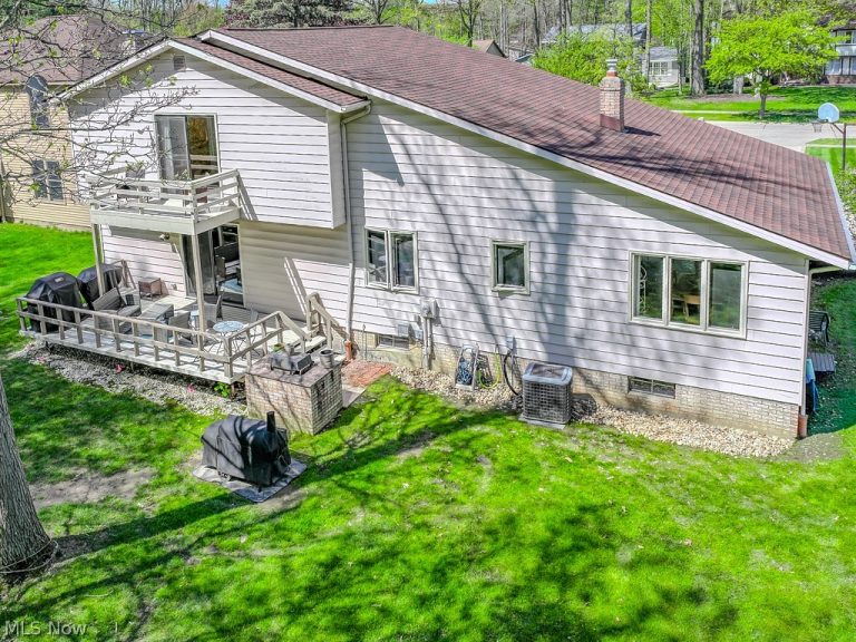 5133 Stansbury Drive, Solon, OH - Photo 3