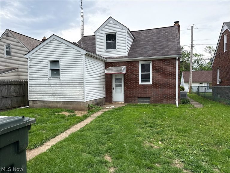 3021 Windsor Place, Canton, OH - Photo 4