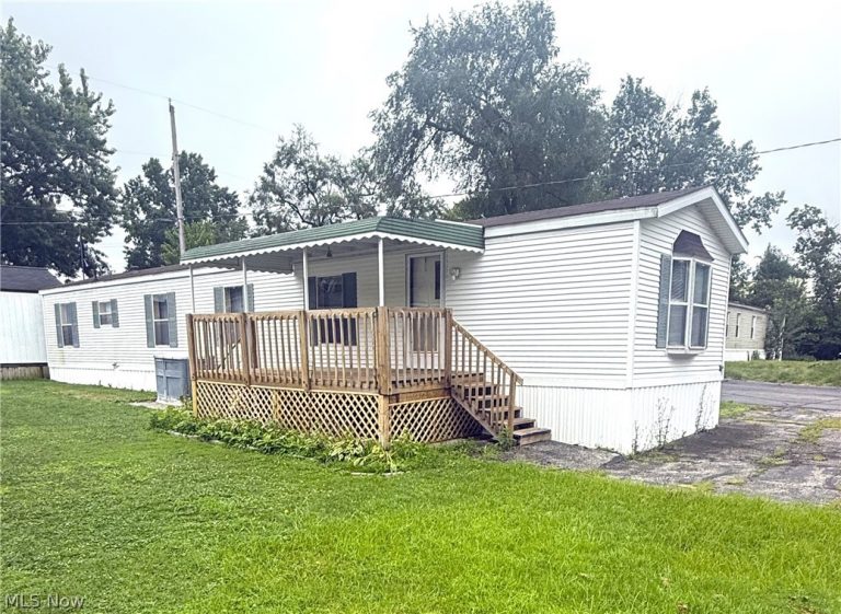 26240 Broadway Avenue, Oakwood Village, OH, 44146