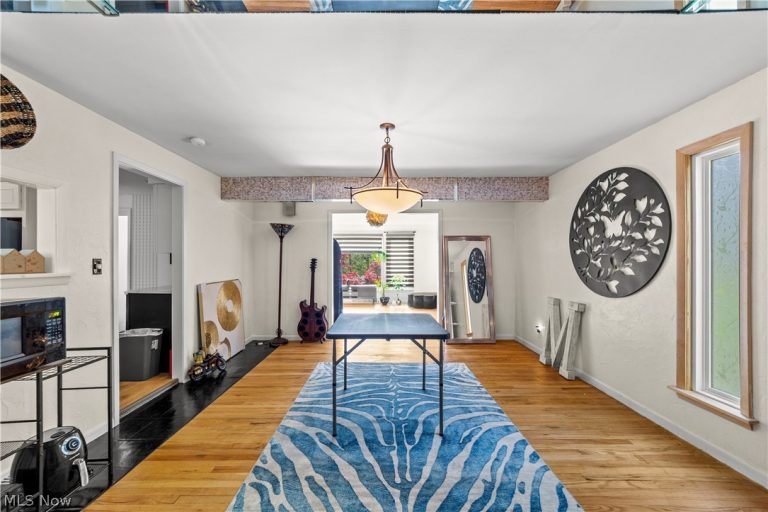 1920 Belvoir Boulevard, South Euclid, OH - Photo 8