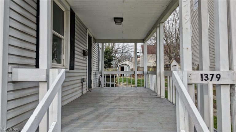 1379 Maryland Avenue, Canton, OH - Photo 3