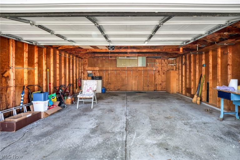 22 Natalie Road, Bedford, OH - Photo 8