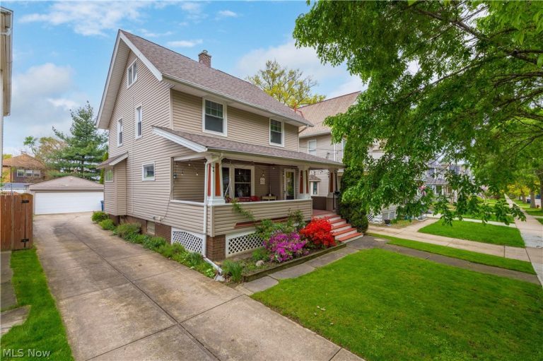 1314 Belle Avenue, Lakewood, OH - Photo 2