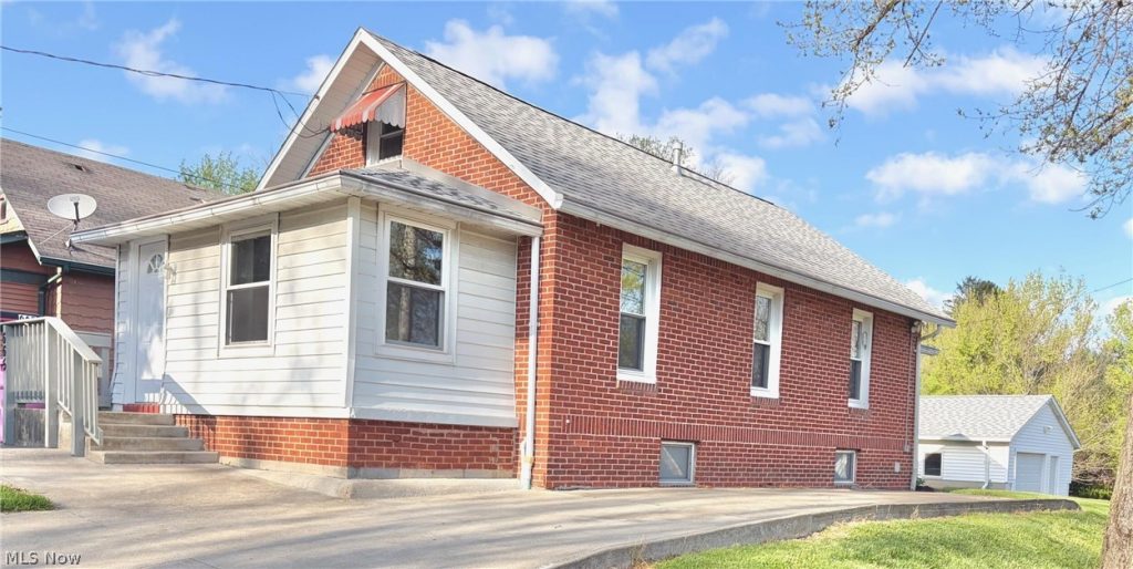 665 Gilbert Avenue, Mansfield, OH