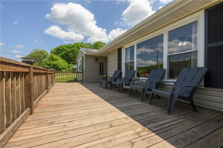6105 Wolf Run Road, Dennison, OH - Photo 4