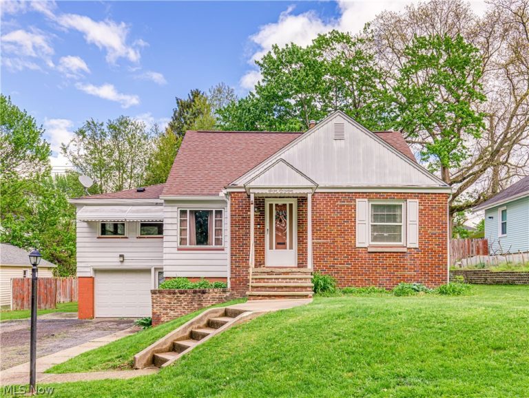 717 Columbia Avenue, Akron, OH, 44310