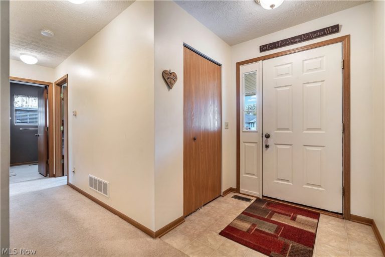 3474 Dauphin Drive, Canton, OH - Photo 2