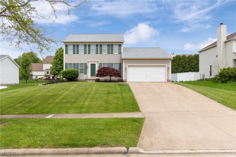 668 Oakcrest Drive, Wadsworth, OH - Photo 3