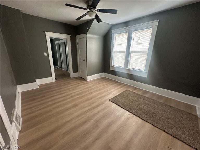7019 Morgan Avenue, Cleveland, OH - Photo 2