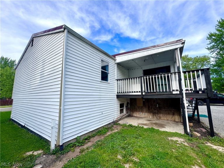 9774 Blanton Drive, Windham, OH - Photo 4