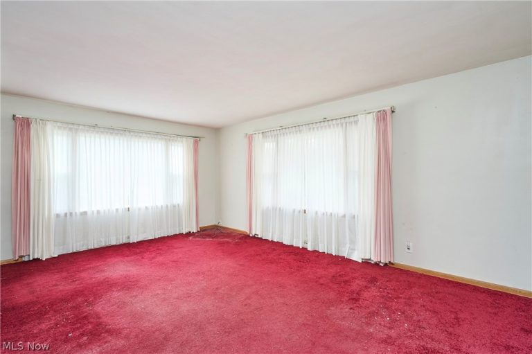 2941 Sweitzer Road, Uniontown, OH - Photo 3