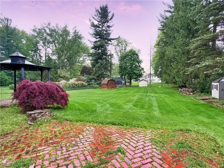 11039 Fitzwater Road, Brecksville, OH - Photo 6