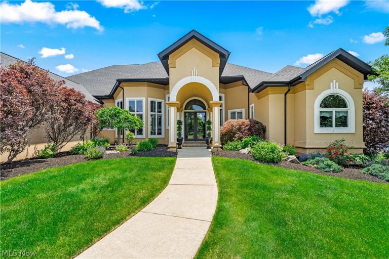 6510 Foxglove Drive, Medina, OH - Photo 2