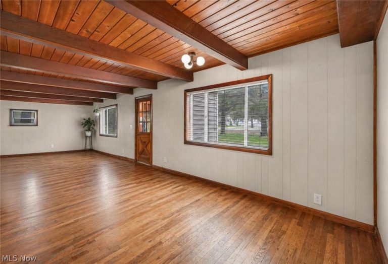 5026 Lear Nagle Road, North Ridgeville, OH - Photo 8