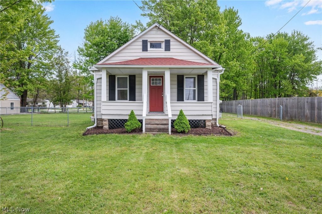 586 Newell Street, Painesville, OH