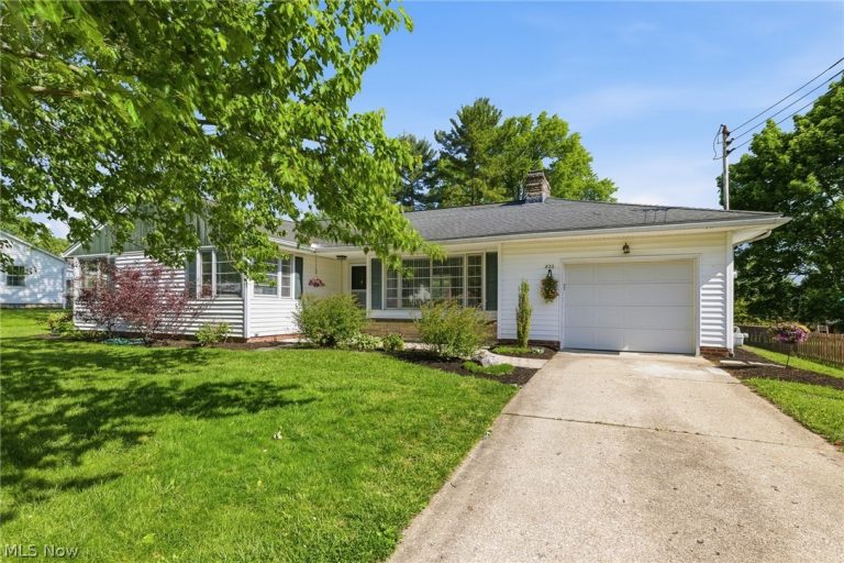 822 Hoover Drive, Ashland, OH, 44805