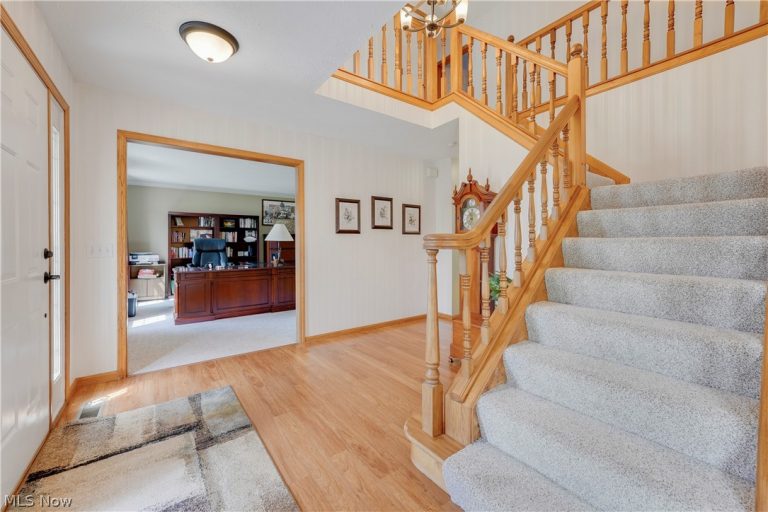 10172 Bissell Drive, Twinsburg, OH - Photo 4