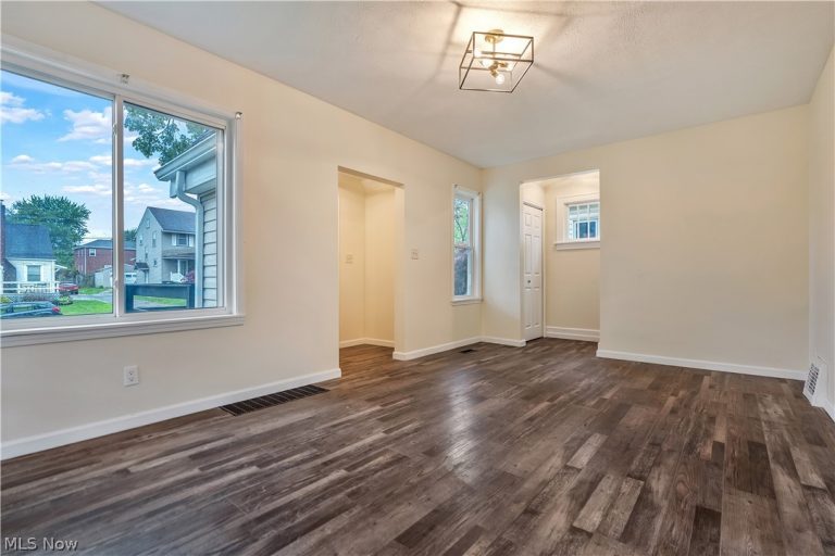 1419 22nd Street, Canton, OH - Photo 5