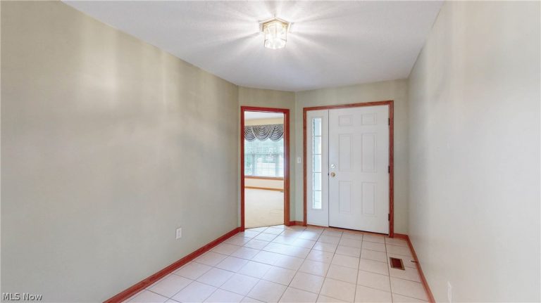 3500 River Rock Drive, Cuyahoga Falls, OH - Photo 8