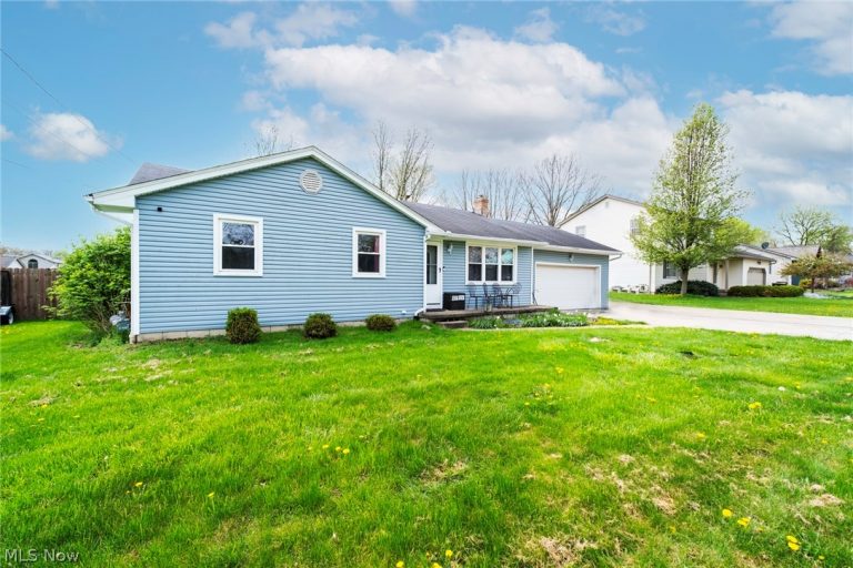 1267 Shields Road, Youngstown, OH - Photo 3
