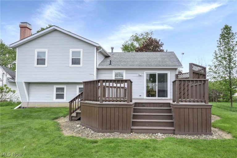 6396 Olive Avenue, North Ridgeville, OH - Photo 5