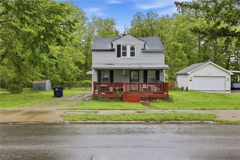 4582 173rd Street, Cleveland, OH, 44128
