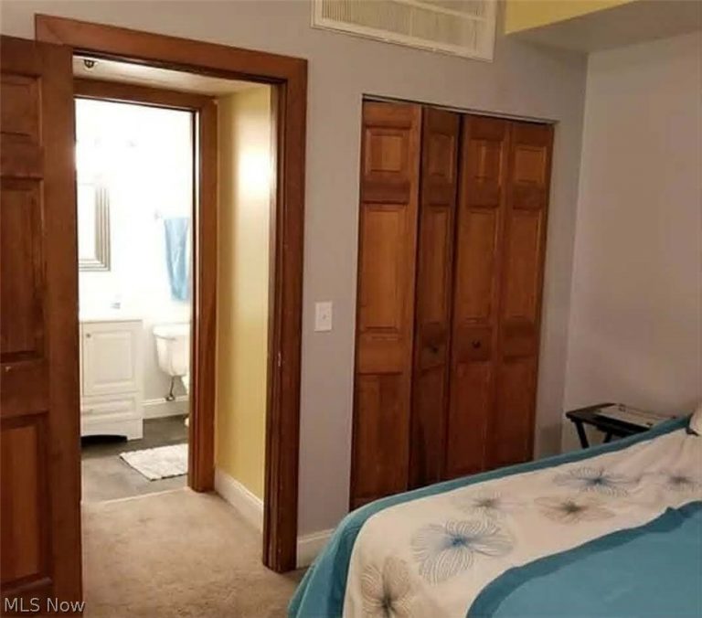 408 Saint Clair Avenue #311, Cleveland, OH - Photo 5
