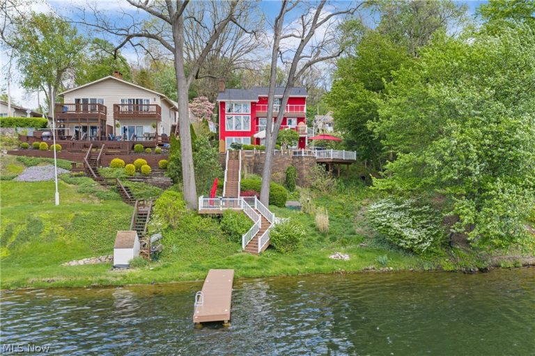 405 Snow Avenue, Coventry, OH - Photo 6
