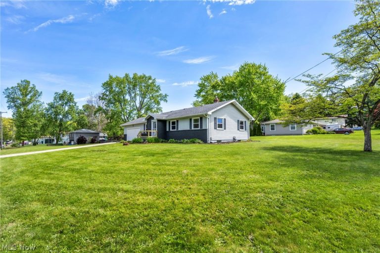 1543 Lindakay Drive, Akron, OH - Photo 6