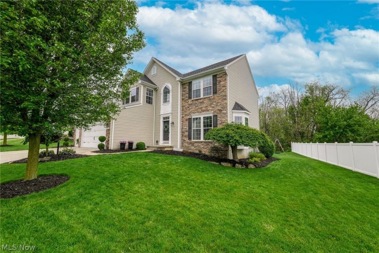 2713 Blue Ash Avenue, Canton, OH - Photo 3