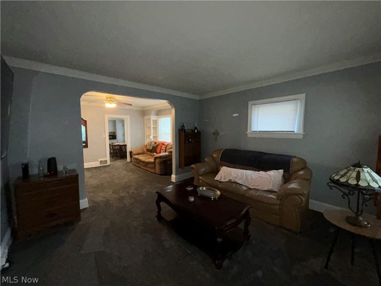 10014 Sladden Avenue, Garfield Heights, OH - Photo 5