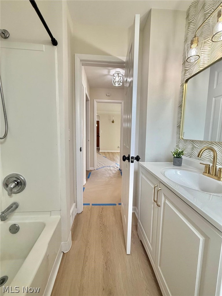 18213 Puritas Avenue, Cleveland, OH - Photo 8