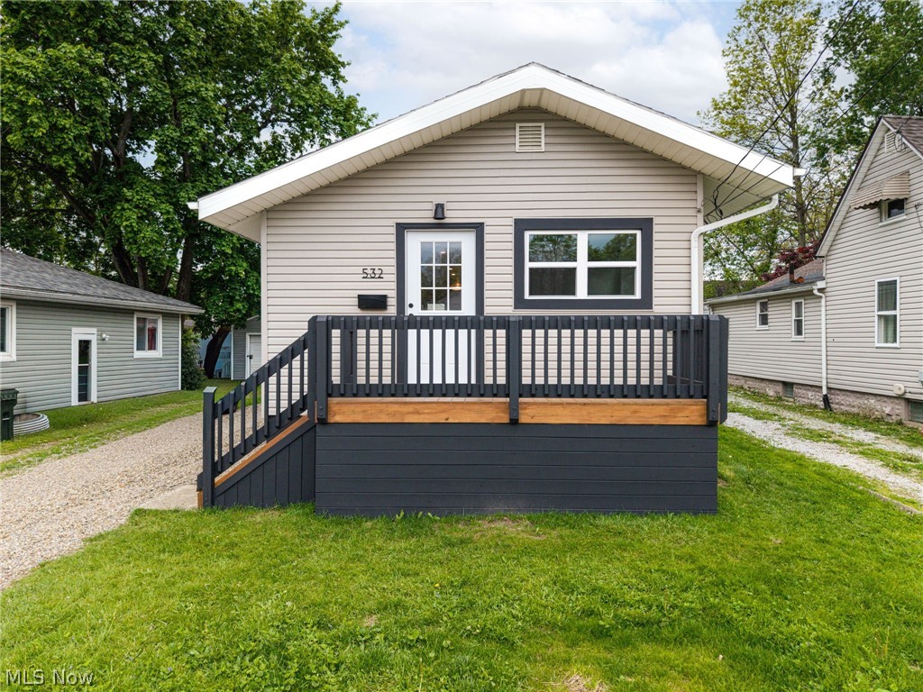 532 Washington Avenue, Barberton, OH