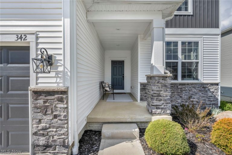 342 Foxglove Drive, Wadsworth, OH - Photo 4