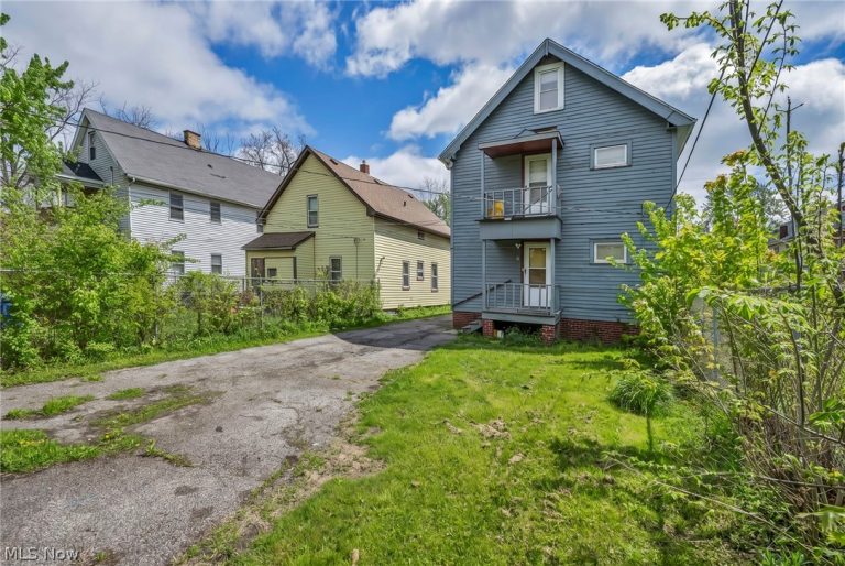 3660 117th Street, Cleveland, OH - Photo 4