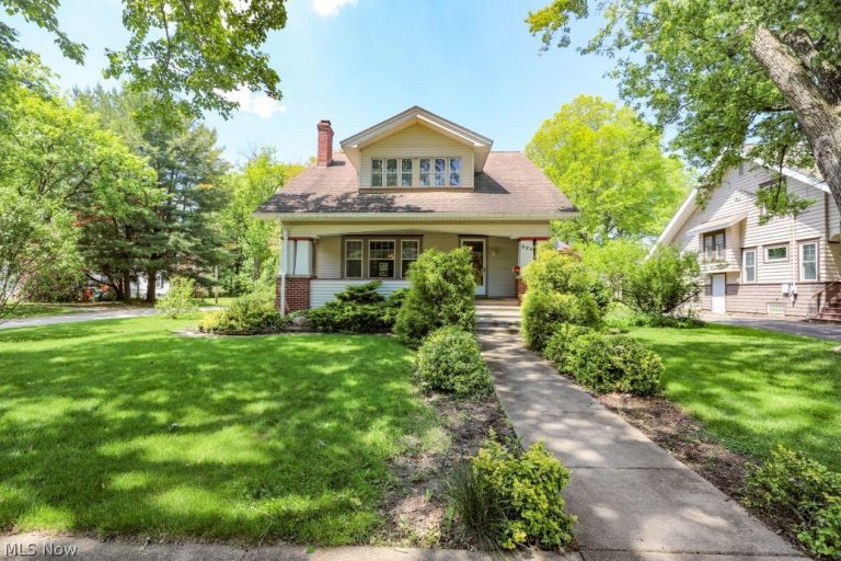 228 Lawrence Street, Ravenna, OH - Photo 3