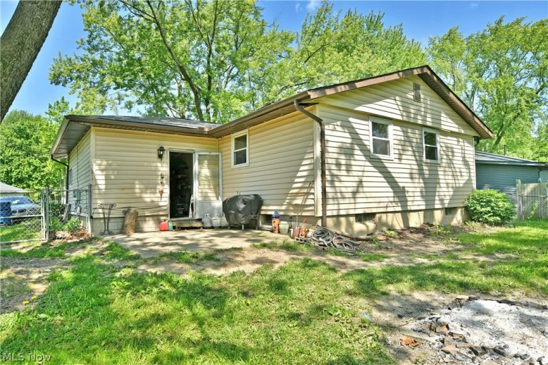 3605 Boston Avenue, Warren, OH - Photo 8