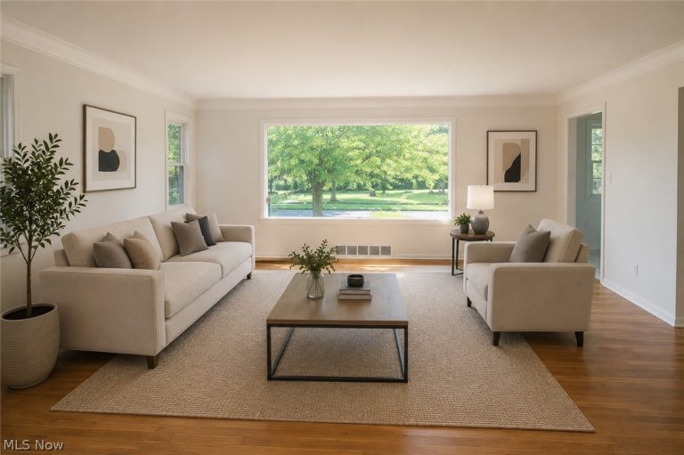 2529 Canterbury Road, Cleveland Heights, OH - Photo 4
