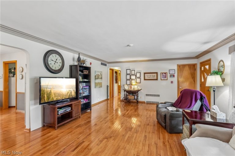 836 Jacoby Road, Copley, OH - Photo 8