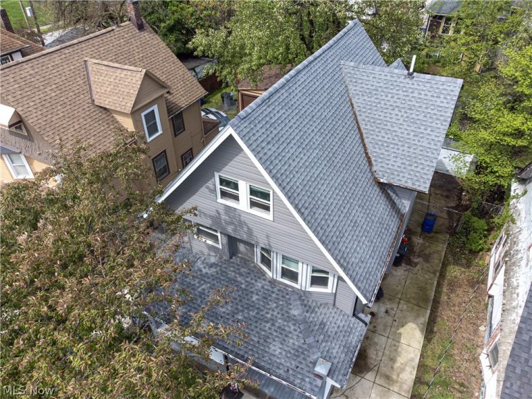 672 109th Street, Cleveland, OH - Photo 2