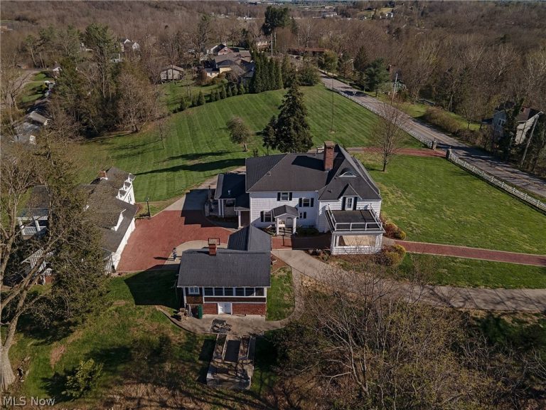 1307 Cisler Drive, Marietta, OH - Photo 5